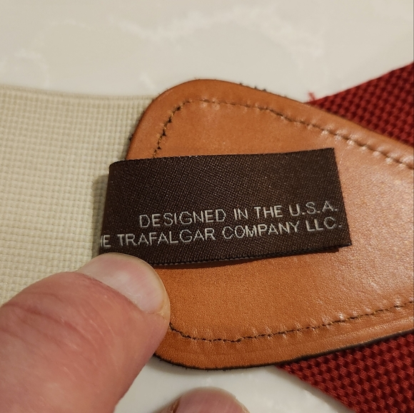 Classic TRAFALGAR Beet Red Woven Black Leather Hooks Suspenders Braces Made USA - Picture 6 of 6